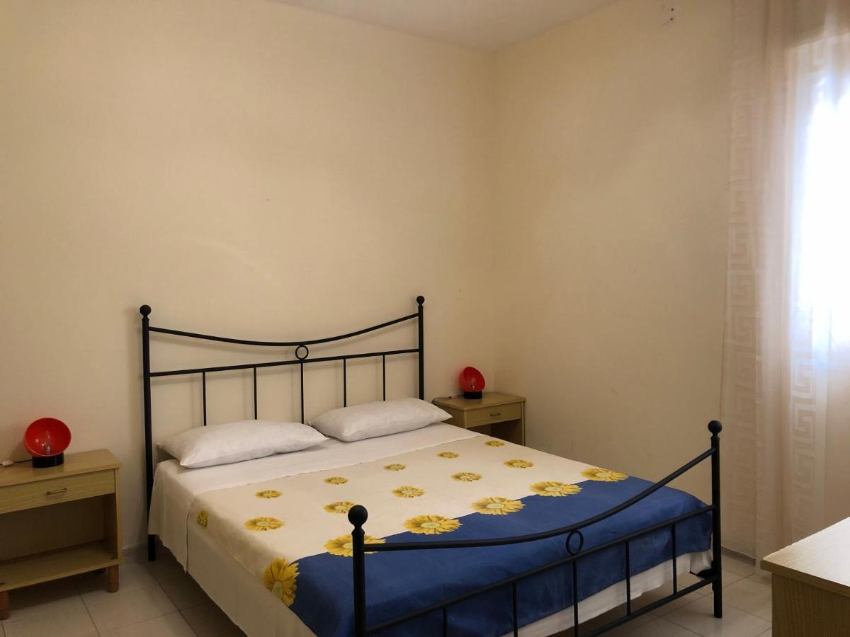 Residenza Iris Vista Mare Villa Галиполи Екстериор снимка